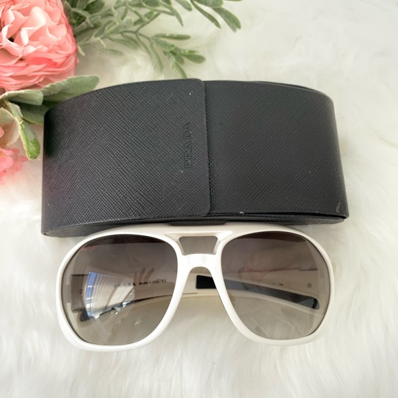 ‼️SOLD‼️Prada Women’s White Round Aviator - Picture 8 of 8